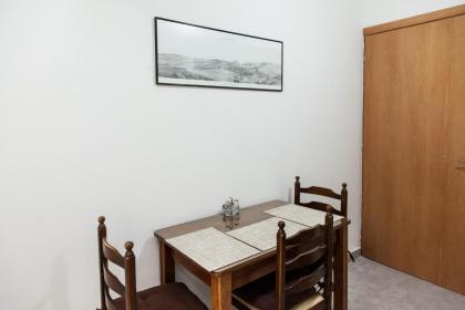 Cozy apartment near Stavros Niarchos Park - image 15