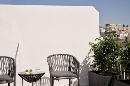 A Sunkissed retreat under the Acropolis - image 11