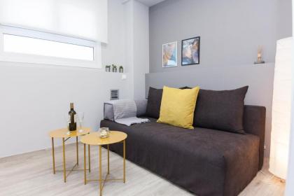 Brand New flat near Lycabettus Hill by Luckeys