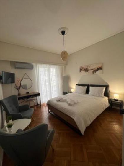 Apartment in Athens - image 1