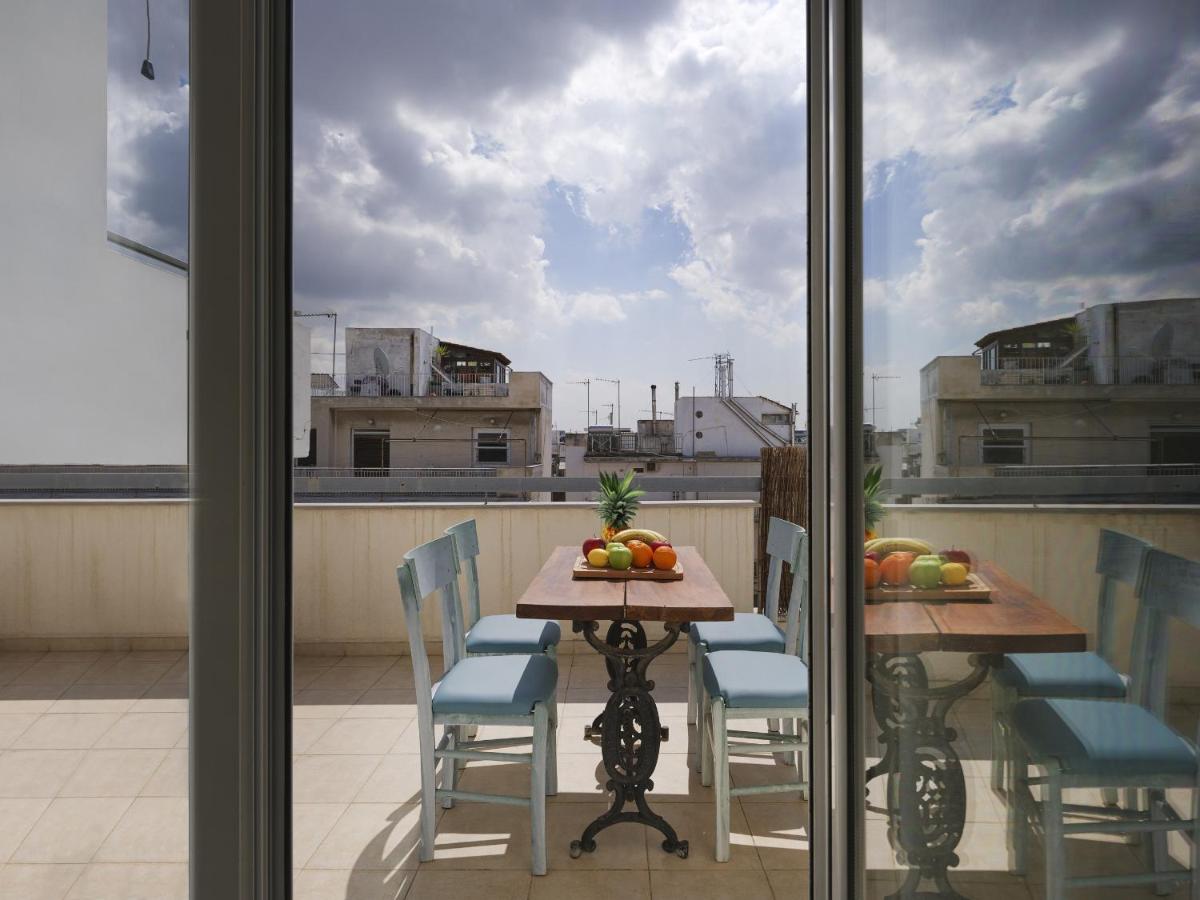 Cozy Loft with private terrace in the heart of Koukaki Athens - image 2