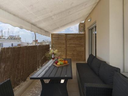 Cozy Loft with private terrace in the heart of Koukaki Athens - image 4