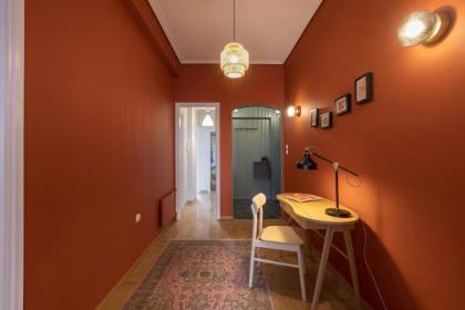 A new happy 2 BDR apartment that has a soul - image 15