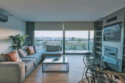 Earth Boutique Apartments - image 2