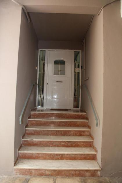 Ariadnis Apartment - image 20