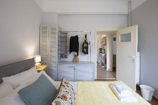 Attractive Flat Near the Acropolis Museum & Metro Station by Athenian Homes - image 6