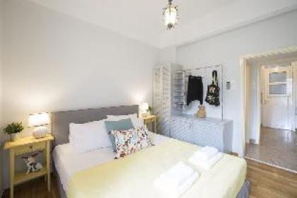 Attractive Flat Near the Acropolis Museum & Metro Station by Athenian Homes - image 7