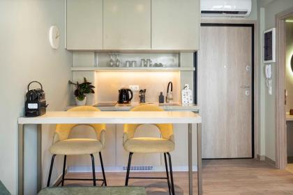 Yalarent Stunning Apartments at the Heart of Athens - image 20