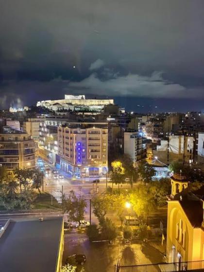 Luxury studio with unique view of the Acropolis - image 3