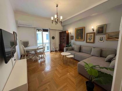 2bdr Apartment in Plaka-2 mins walk to syntagma - image 5