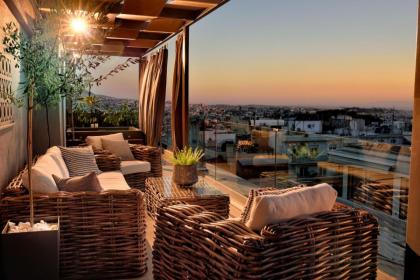 Super Athens Home - Altius Lodge in Kolonaki - Spectacular Rooftop Views of Athens - image 17