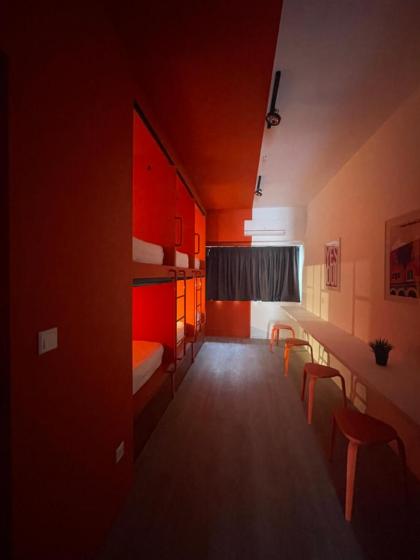 Smooth Athens Capsules Hostel - image 9