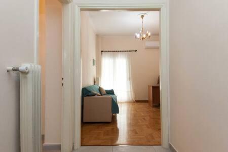 City Center Simple Apartment Stay - image 4